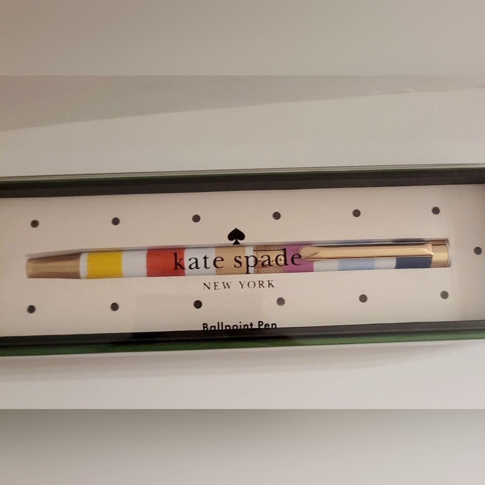 Kate Spade Multicolor Pen and Pastel Notepad Set - Picture 2 of 3
